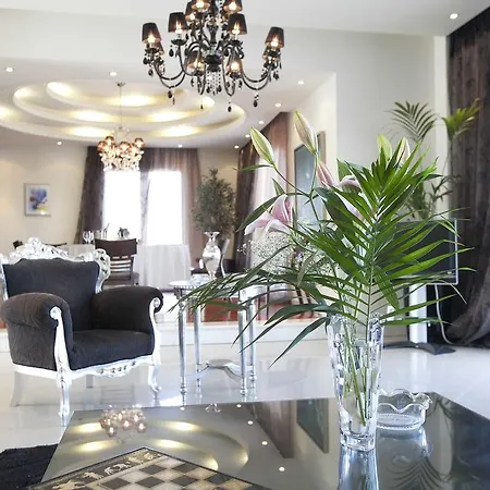 Villa Elena