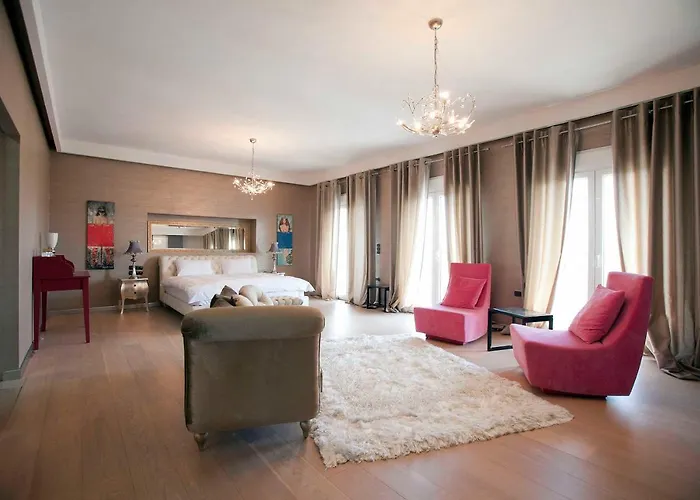 别墅 埃琳娜别墅 *