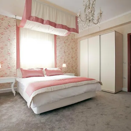 וילה Elena Peraía